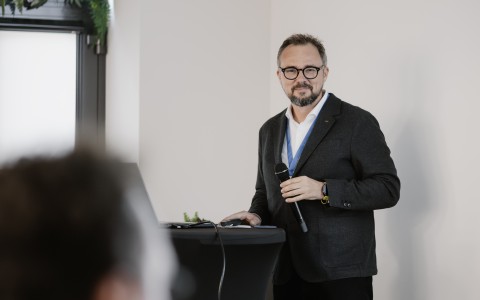 Nuo robotinės chirurgijos iki seksualinės sveikatos: Vilniuje urologai aptarė, kas šiandien keičia klinikinę praktiką